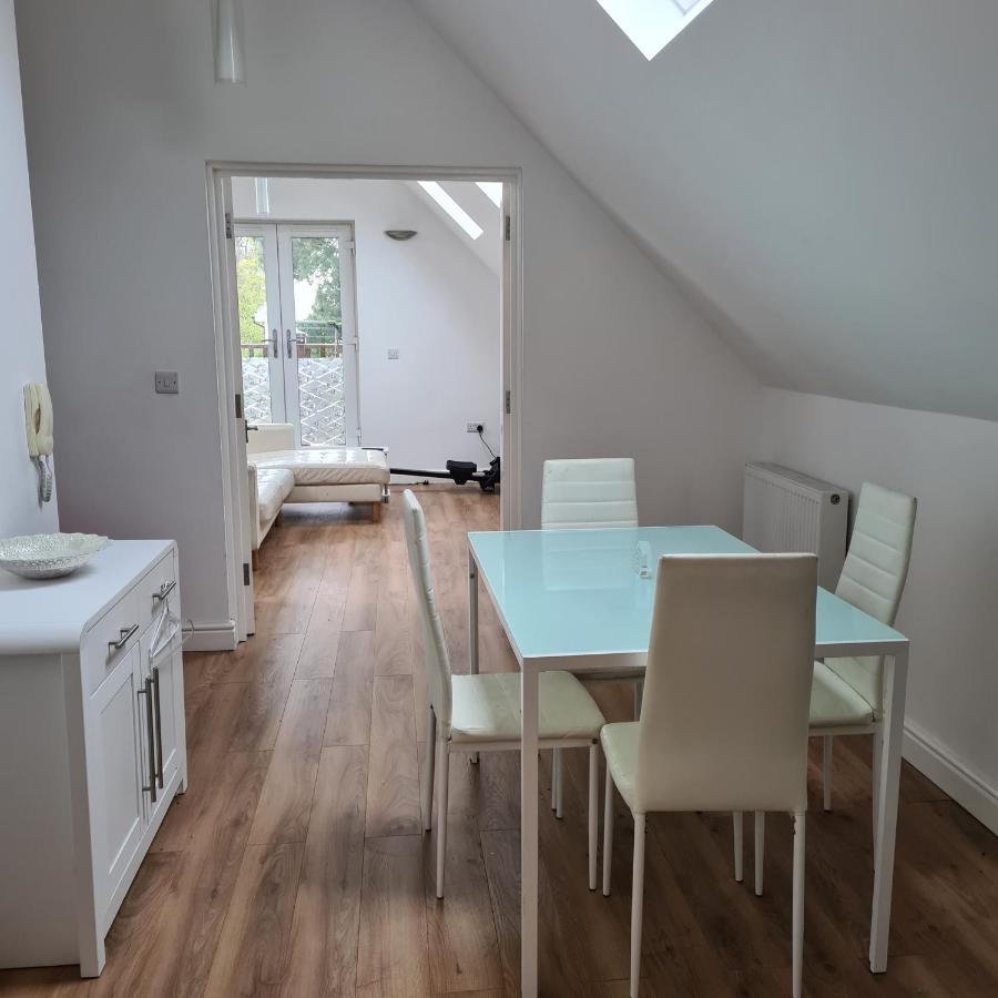 2-Bed Loft Apartment For 5Ppl With Private Parking Бекенхгем Екстер'єр фото
